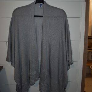 BEAUTIFUL GRAY APT. 9 RUANA